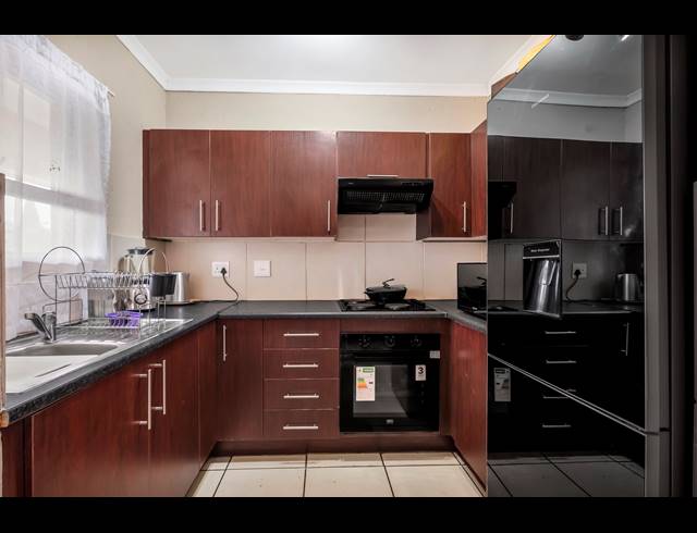 1 BEDROOM APARTMENT FOR SALE IN FERNDALE